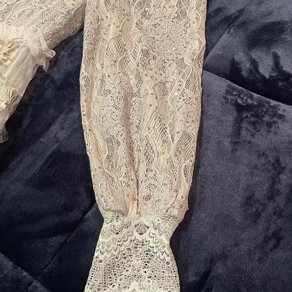 Elegant Girl’s Sugar Pageant Sage, Blue, Gold Beaded Lace Dress 12-14 - Picture 7 of 16